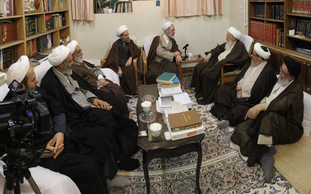 Meeting with Grand Ayatollah Ṣāfī Golpāygānī 