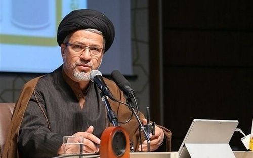 كتابة الوثيقة الوطنية للذكاء الاصطناعي ضمن ۷ أولويّات