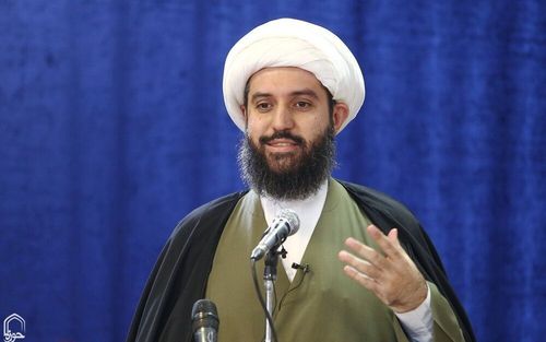 اللقاء الكامل لقناة «القرآن» التلفزيونیة مع مدير لجنة الفقه المعاصر في الحوزات العلمية